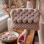Handmade beige macrame handbag for women with cotton knots and golde metal handle