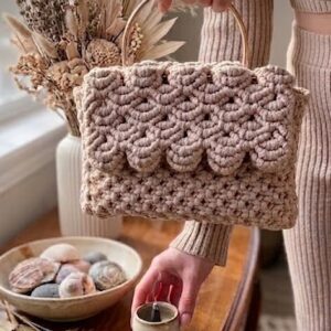 Handmade beige macrame handbag for women with cotton knots and golde metal handle
